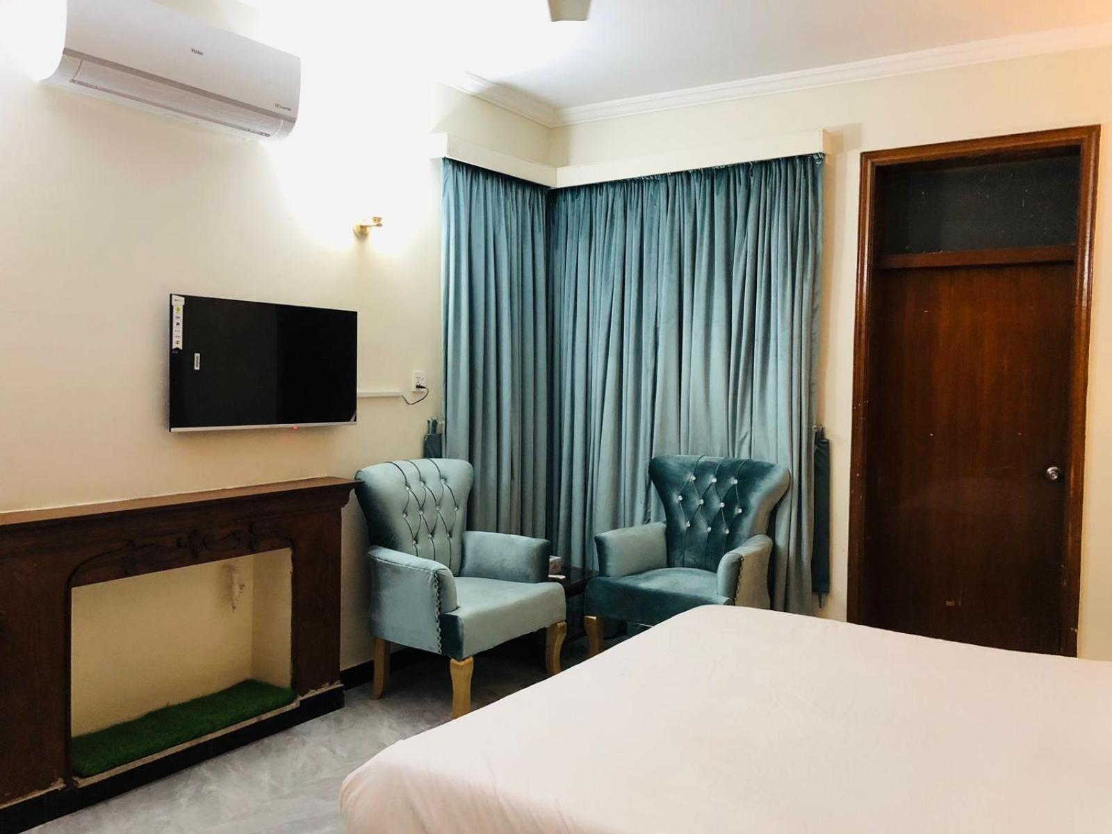 Royal Executive Hotel Islamabad Luaran gambar